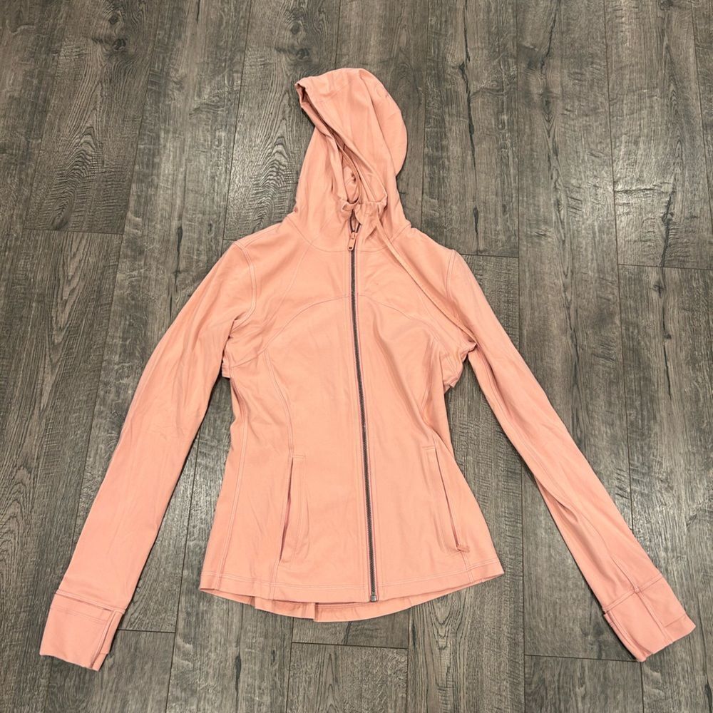 Lululemon Hooded Define Jacket Nulu color Quicksand Pink - Picture 3 of 7